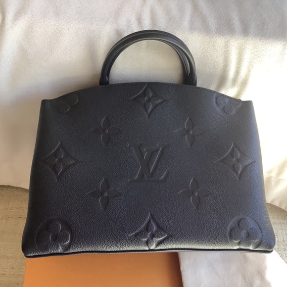 Louis Vuitton Monogram  Black Empreinte Grand Palais MM - Picture 9 of 16